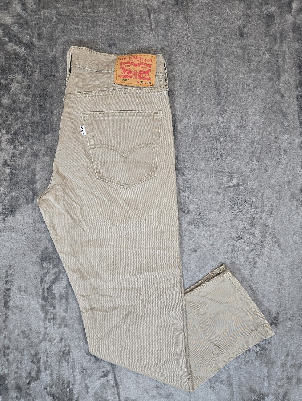 Levi's 541 Beige Jeans Pants Size 30x30 White Tab Khaki